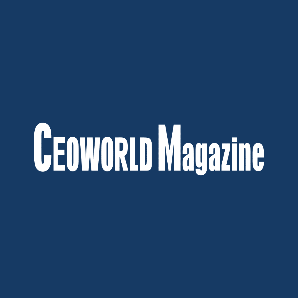 Logo CEOWORLD magazine